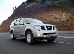Nissan Pathfinder 2004 года
